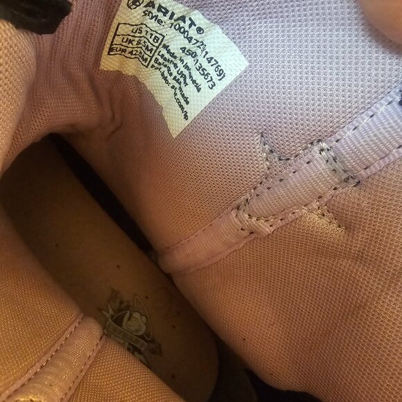 Ariat boots - Picture 5 of 10